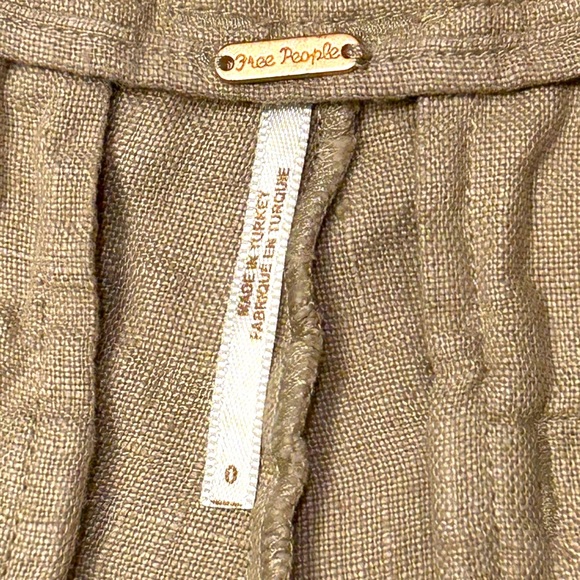 ✨HOST PICK✨NWT | Free People Billie Chino shorts - Picture 2 of 8